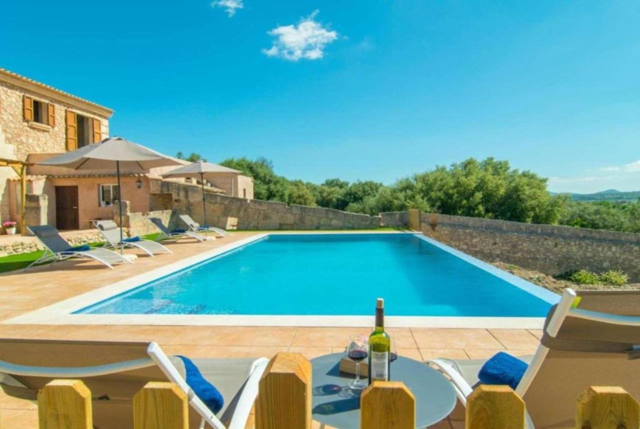 Sa Font Villa *